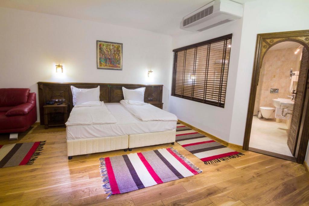 Arbanashki Han Hotelcomplex Arbanasi Bagian luar foto